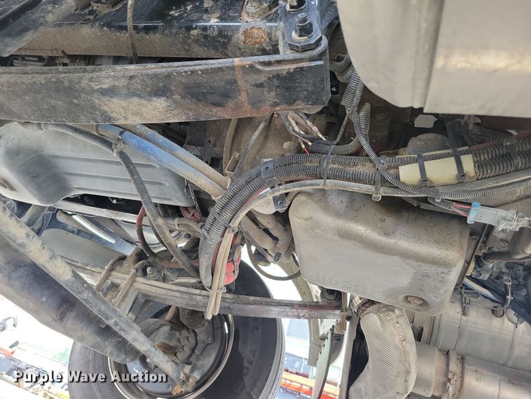 image for item DZ6517 2015 Peterbilt  PB337 utility / service truck