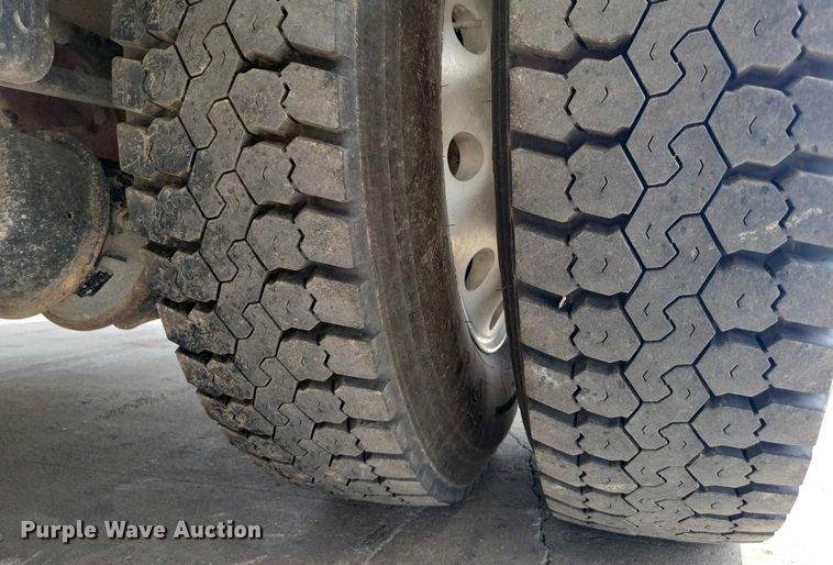 image for item DZ6517 2015 Peterbilt  PB337 utility / service truck