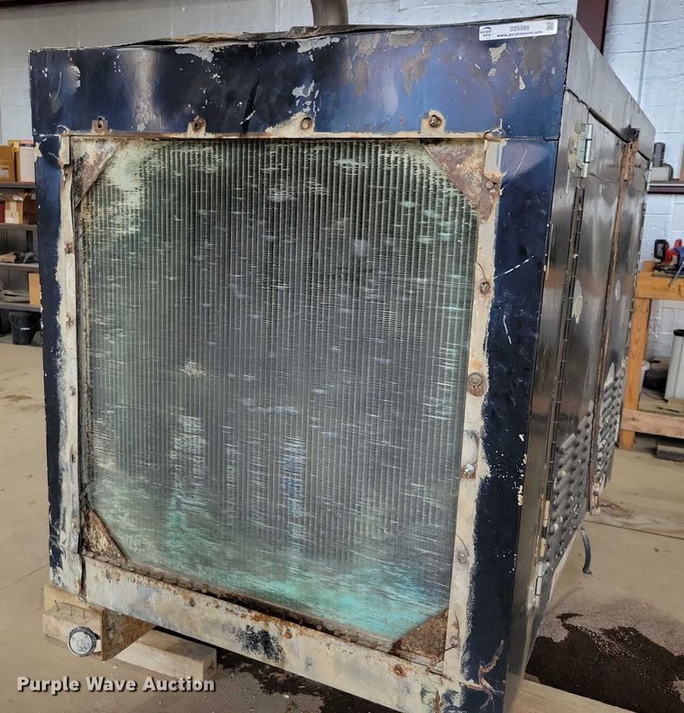 image for item DZ6589 Cummins K19 engine