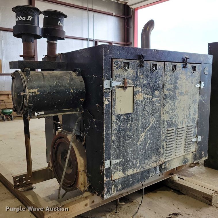 image for item DZ6589 Cummins K19 engine