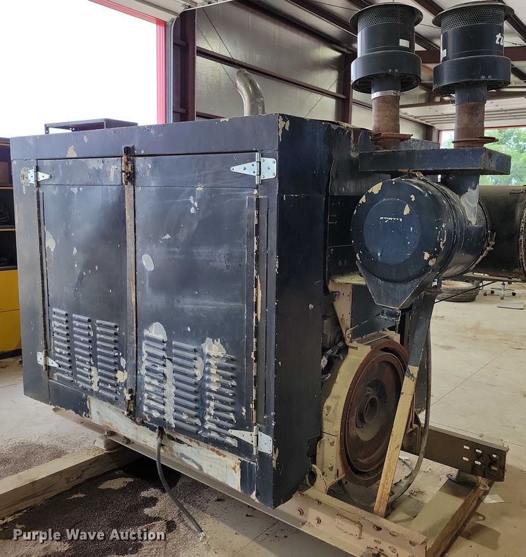 image for item DZ6589 Cummins K19 engine