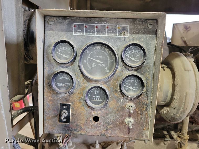 image for item DZ6589 Cummins K19 engine