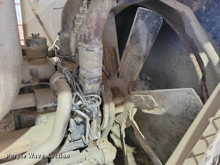 image for item DZ6589 Cummins K19 engine