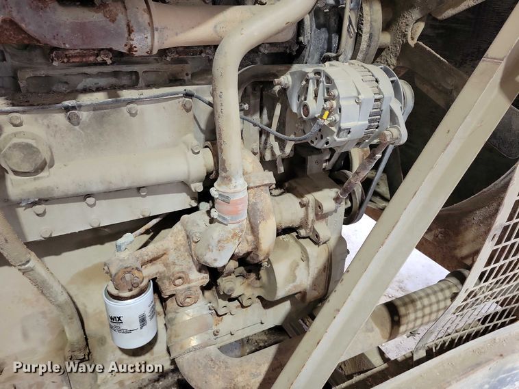 image for item DZ6589 Cummins K19 engine