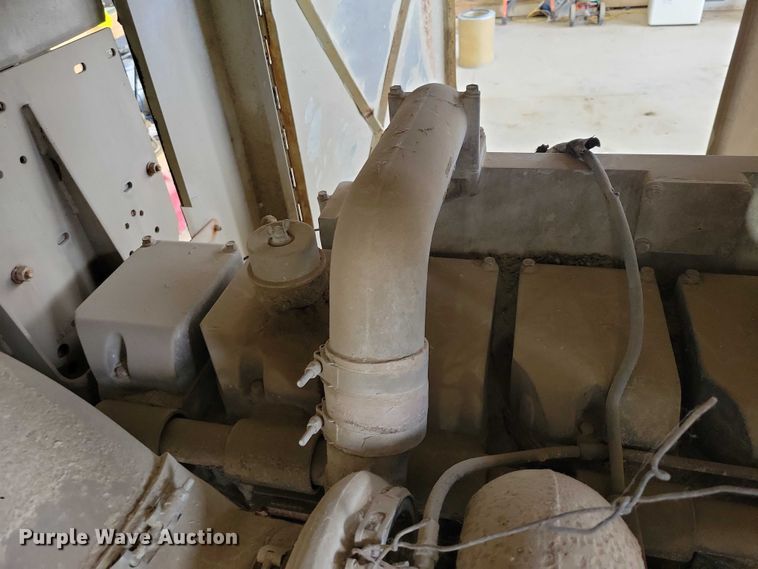 image for item DZ6589 Cummins K19 engine