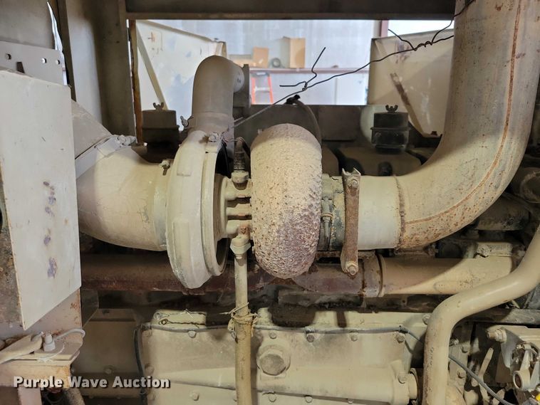 image for item DZ6589 Cummins K19 engine