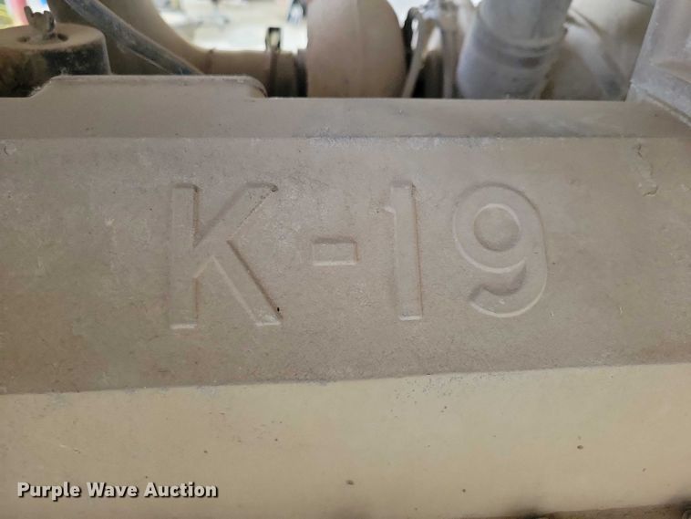 image for item DZ6589 Cummins K19 engine