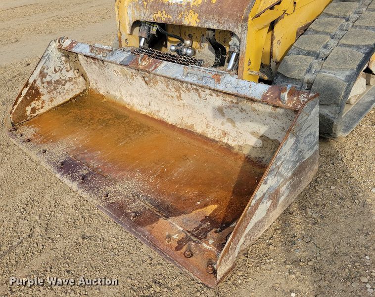 image for item DZ6596 2015 Caterpillar 279D tracked skid steer loader