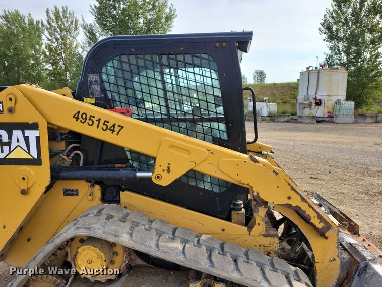 image for item DZ6596 2015 Caterpillar 279D tracked skid steer loader