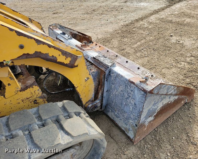image for item DZ6596 2015 Caterpillar 279D tracked skid steer loader