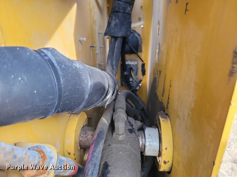 image for item DZ6596 2015 Caterpillar 279D tracked skid steer loader