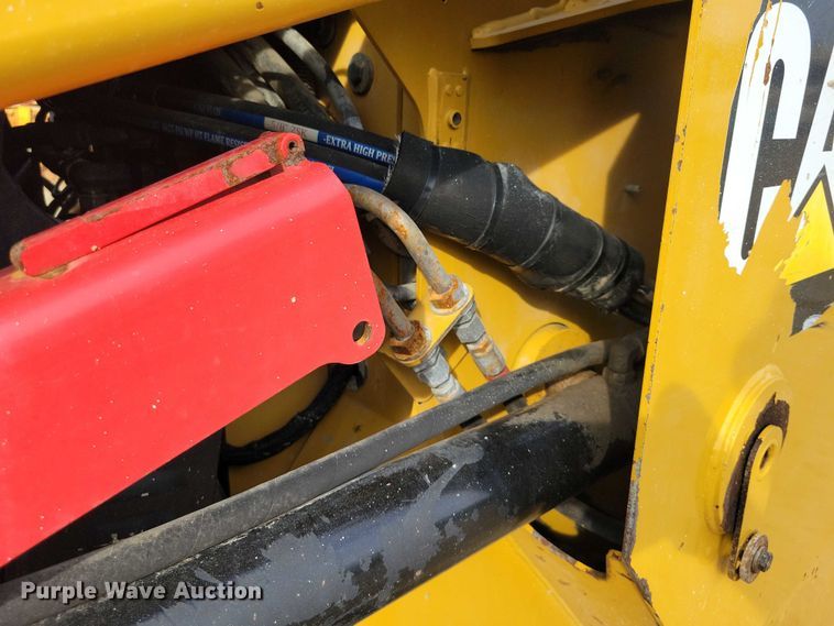 image for item DZ6596 2015 Caterpillar 279D tracked skid steer loader