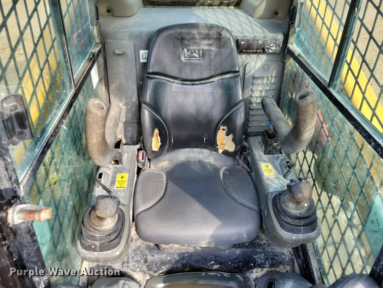 image for item DZ6596 2015 Caterpillar 279D tracked skid steer loader