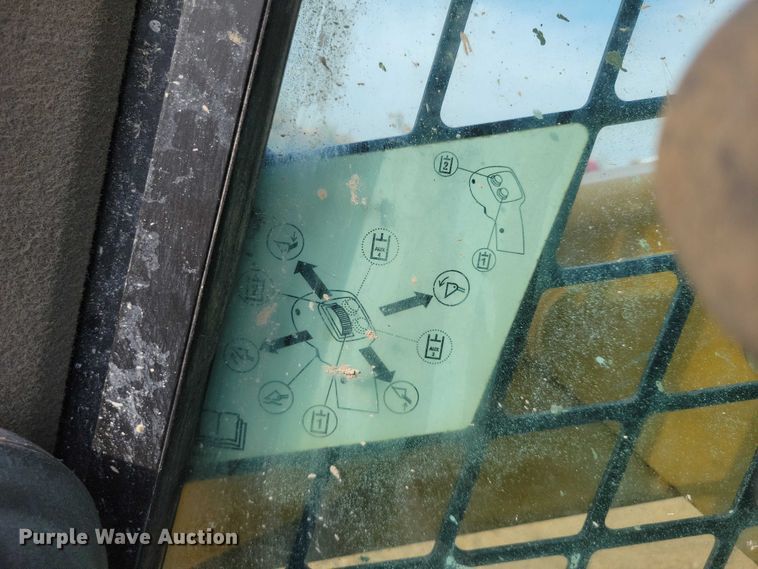 image for item DZ6596 2015 Caterpillar 279D tracked skid steer loader