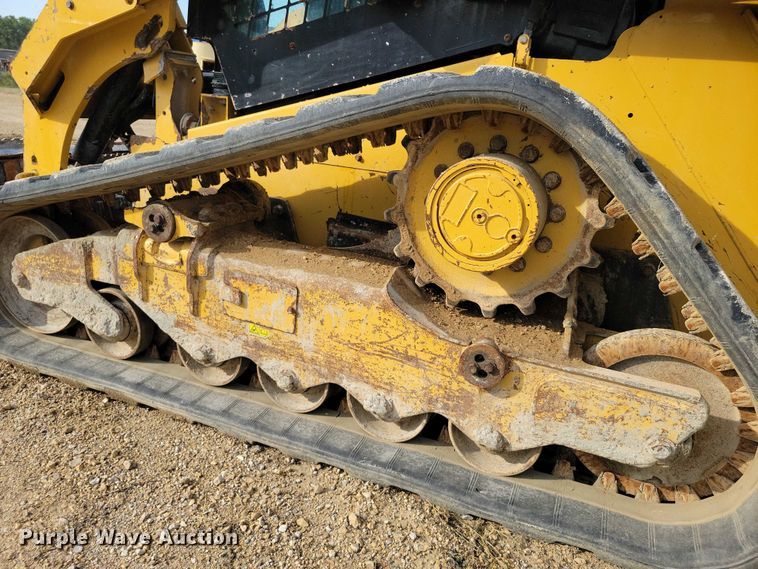image for item DZ6596 2015 Caterpillar 279D tracked skid steer loader