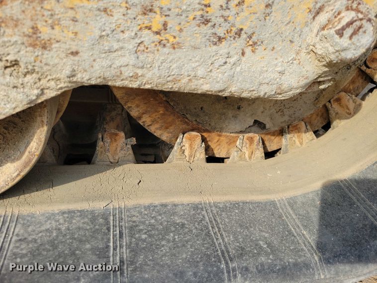 image for item DZ6596 2015 Caterpillar 279D tracked skid steer loader