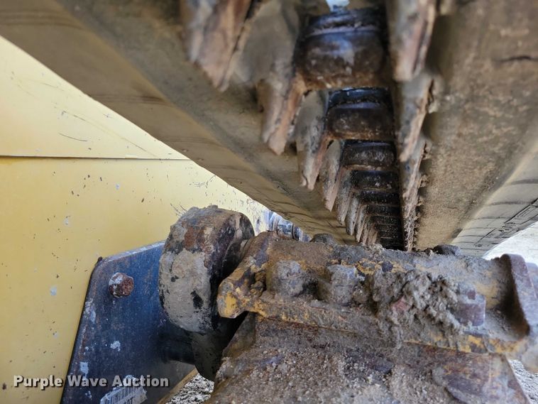 image for item DZ6596 2015 Caterpillar 279D tracked skid steer loader