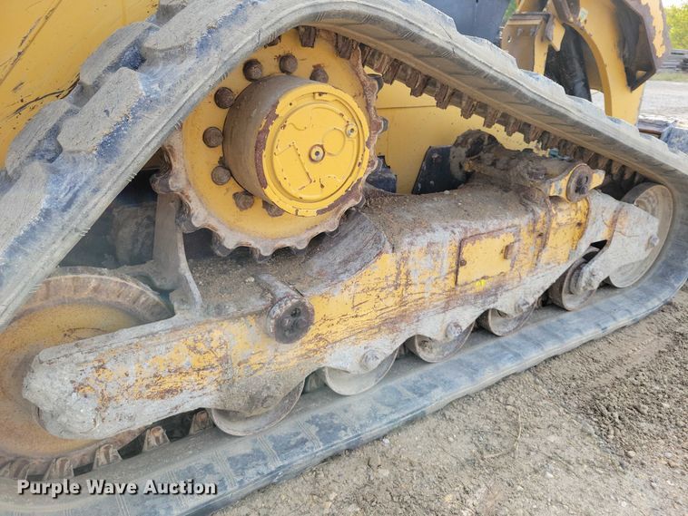 image for item DZ6596 2015 Caterpillar 279D tracked skid steer loader