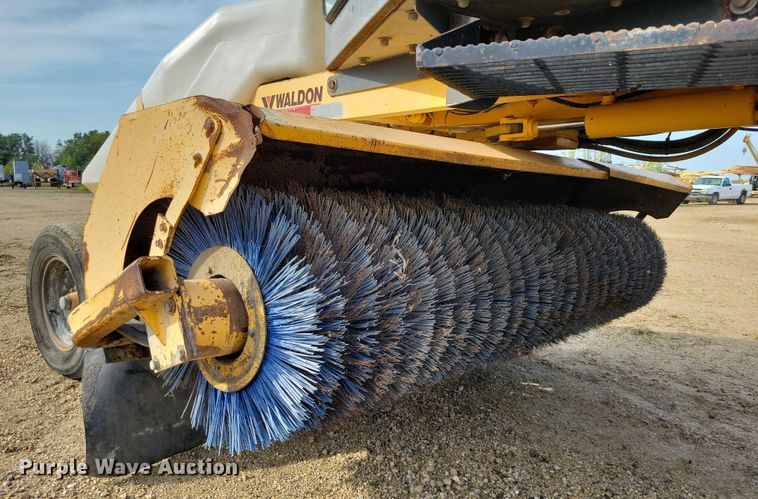 image for item DZ6597 Waldon Sweepmaster 250 broom