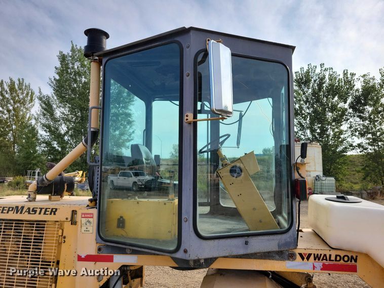 image for item DZ6597 Waldon Sweepmaster 250 broom