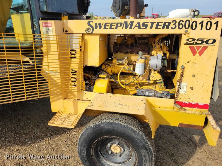 image for item DZ6597 Waldon Sweepmaster 250 broom