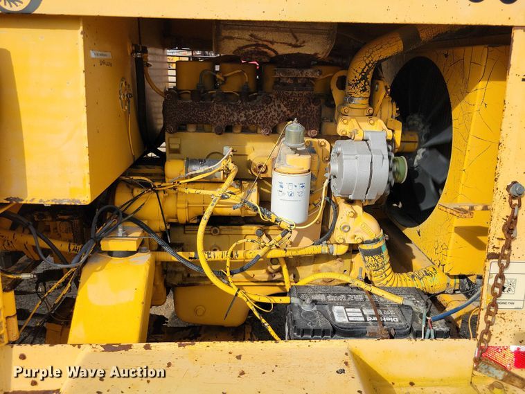 image for item DZ6597 Waldon Sweepmaster 250 broom