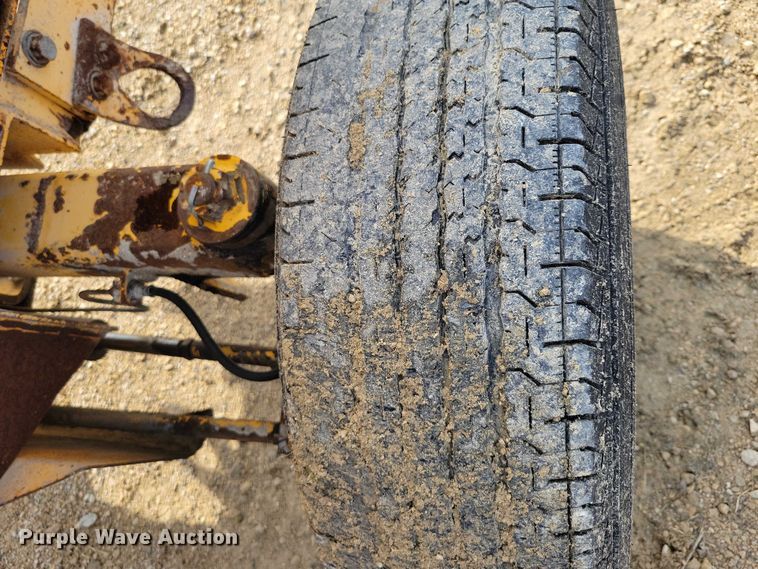 image for item DZ6597 Waldon Sweepmaster 250 broom