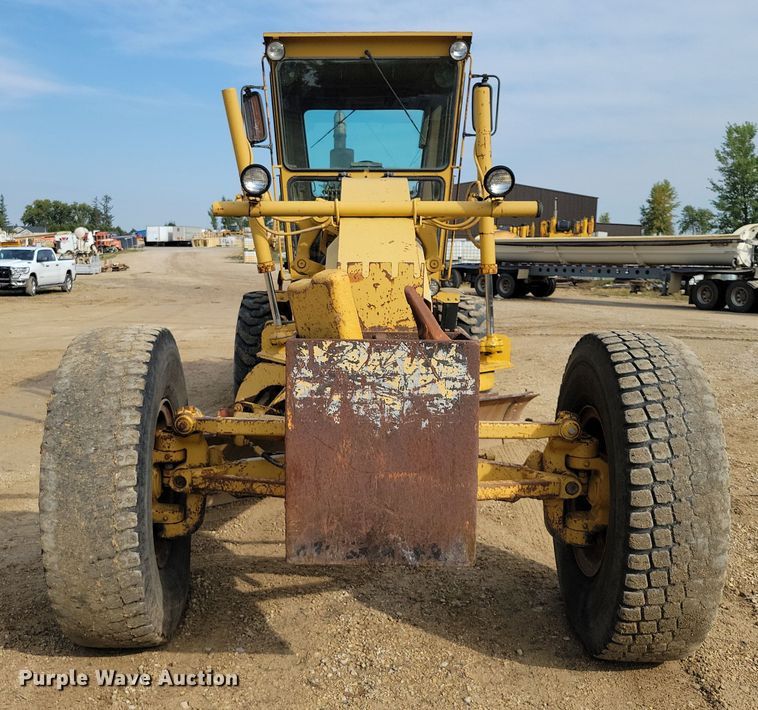 MOTOCONFORMADORA CATERPILLAR 140G 1986