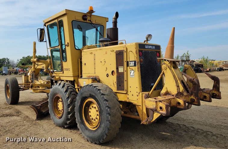 image for item DZ6599 1986 Caterpillar 140G motor grader