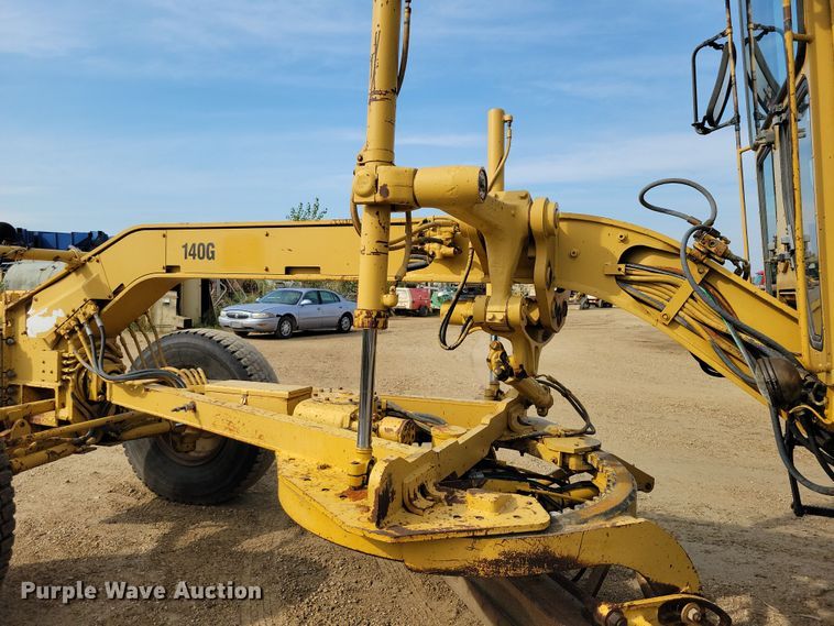 image for item DZ6599 1986 Caterpillar 140G motor grader