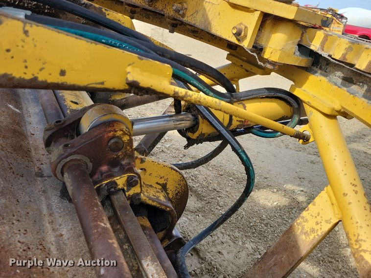 image for item DZ6599 1986 Caterpillar 140G motor grader