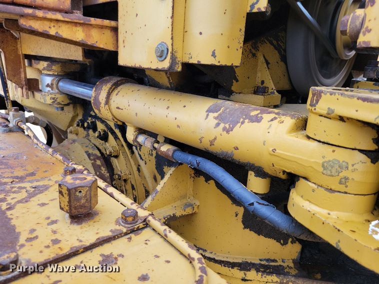 image for item DZ6599 1986 Caterpillar 140G motor grader