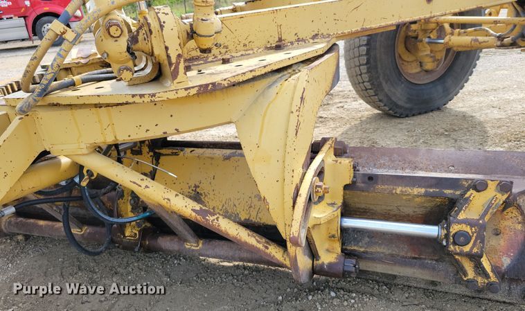 image for item DZ6599 1986 Caterpillar 140G motor grader