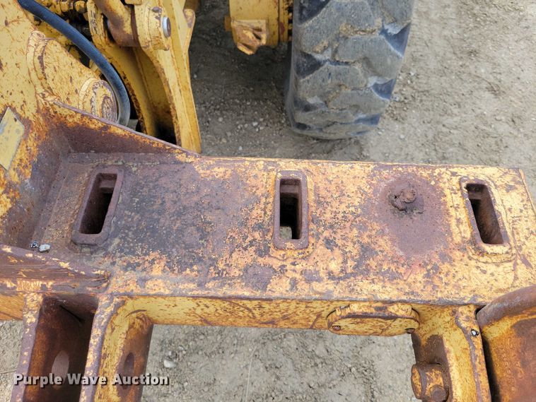 image for item DZ6599 1986 Caterpillar 140G motor grader