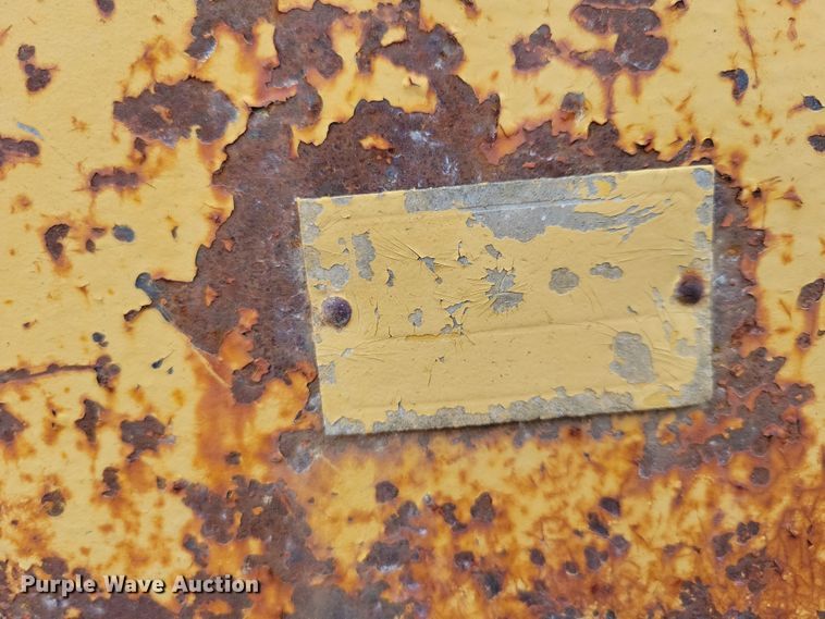 image for item DZ6599 1986 Caterpillar 140G motor grader