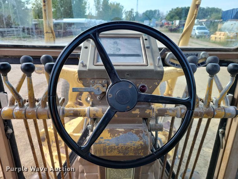 image for item DZ6599 1986 Caterpillar 140G motor grader