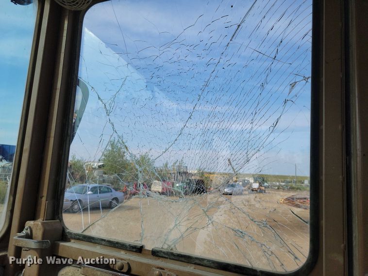 image for item DZ6599 1986 Caterpillar 140G motor grader