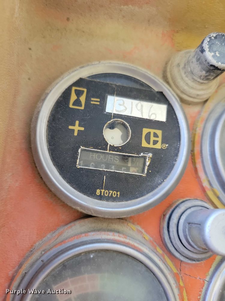 image for item DZ6599 1986 Caterpillar 140G motor grader