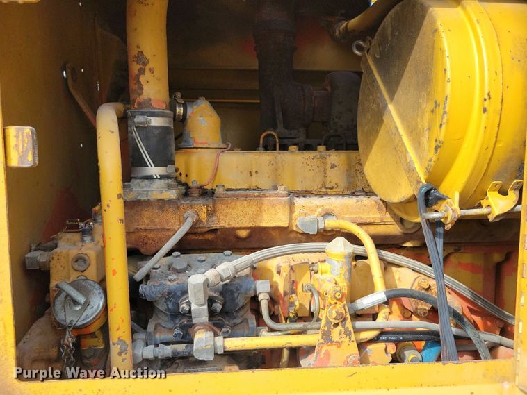 image for item DZ6599 1986 Caterpillar 140G motor grader
