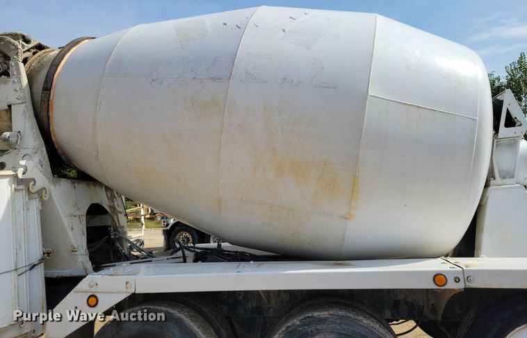 image for item DZ6605 2007 Mack Granite ready mix truck