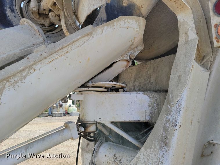 image for item DZ6605 2007 Mack Granite ready mix truck