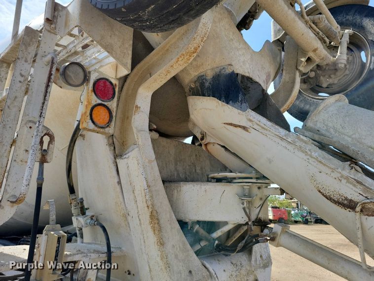 image for item DZ6605 2007 Mack Granite ready mix truck