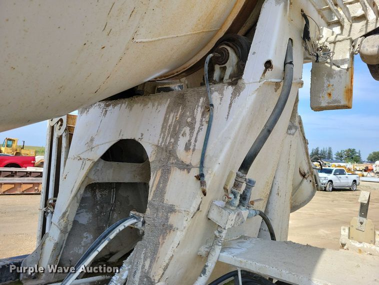 image for item DZ6605 2007 Mack Granite ready mix truck