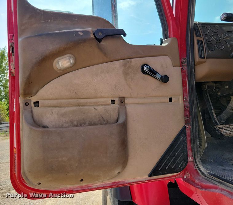 image for item DZ6605 2007 Mack Granite ready mix truck