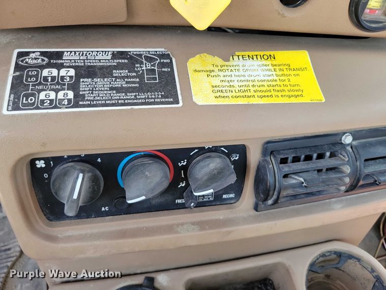 image for item DZ6605 2007 Mack Granite ready mix truck