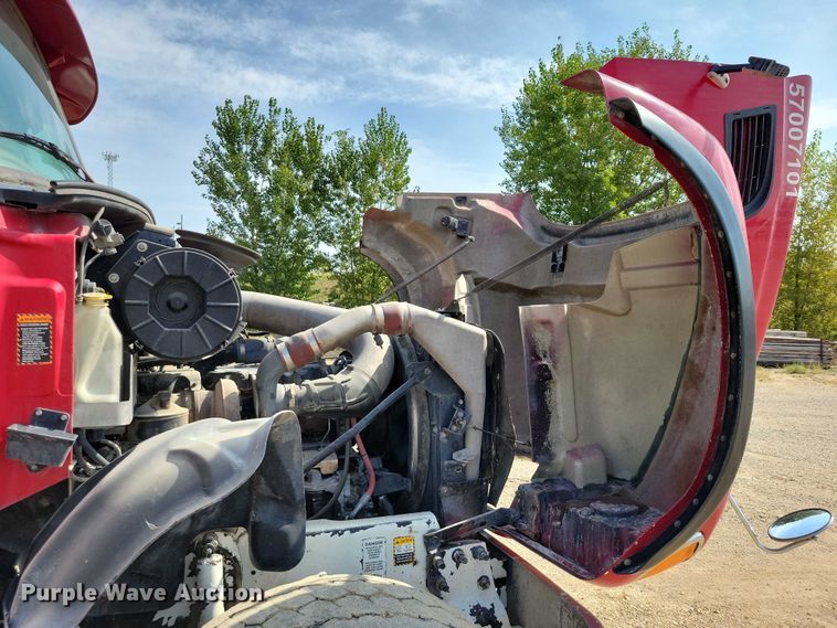 image for item DZ6605 2007 Mack Granite ready mix truck