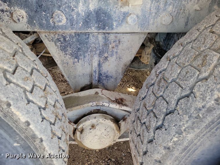 image for item DZ6605 2007 Mack Granite ready mix truck