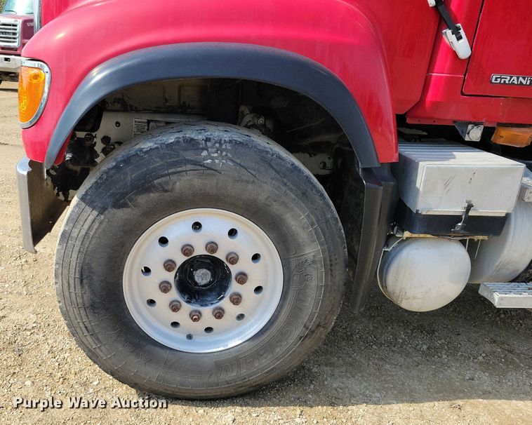 image for item DZ6605 2007 Mack Granite ready mix truck