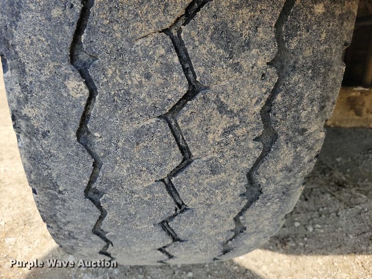 image for item DZ6605 2007 Mack Granite ready mix truck