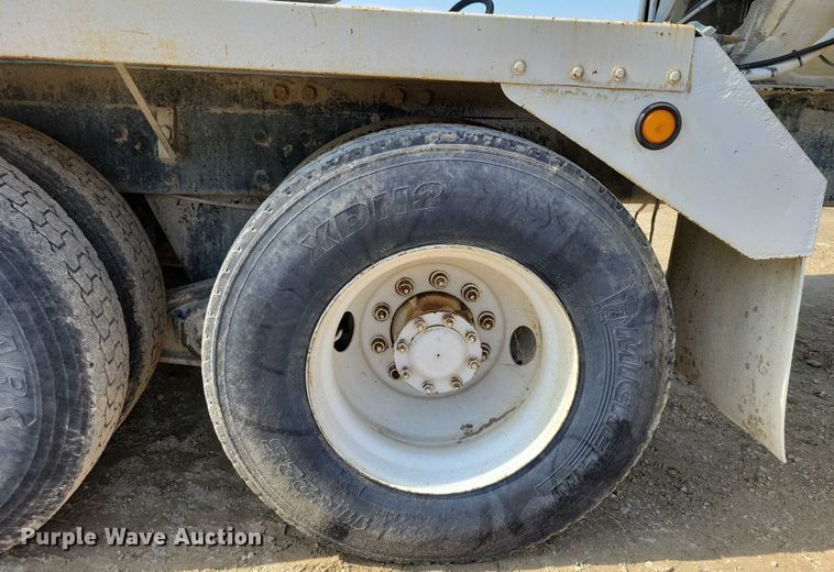 image for item DZ6605 2007 Mack Granite ready mix truck